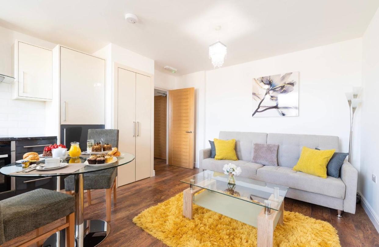 City Apartments By Elegance Living Peterborough Buitenkant foto